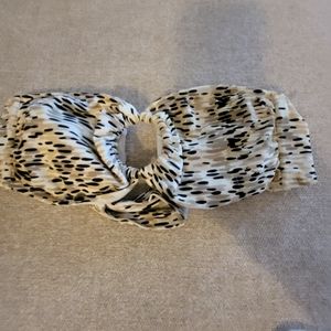 Women's Express swim Medium padded bikini top, padded, good condition